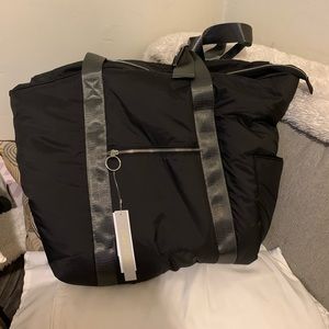 NWT TOPSHOP PUFFY TOTE